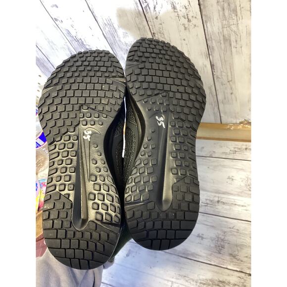 Nike Men's Downshifter 12 Road Running Shoes Triple Black - Size 11 - Picture 3 of 5